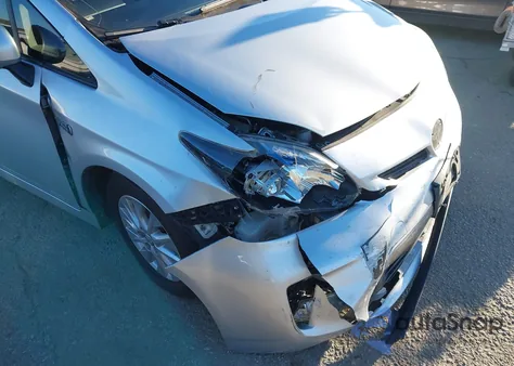 2014 Toyota Prius Plug-In z USA, uszkodzony, nr VIN JTDKN3DP4E3052594